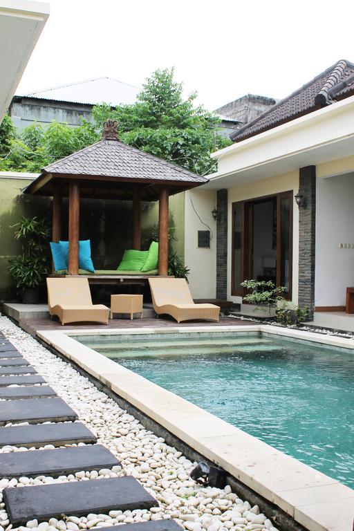 Villa Penyu Legian Buitenkant foto
